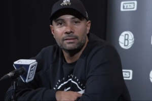 篮网主帅：曾凡博训练营表现很不错 是否征战发展联盟还未讨论过